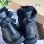 UGG mini Bailey Bow Leather - Suede femmes Uggs avec bowknot