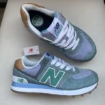 Sneakers 574 Green-Grünes Modell aus Wildleder und Textilien