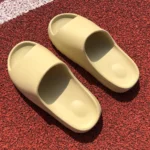 Капці No Brand Slide Bone — легкі пінні домашні сланці