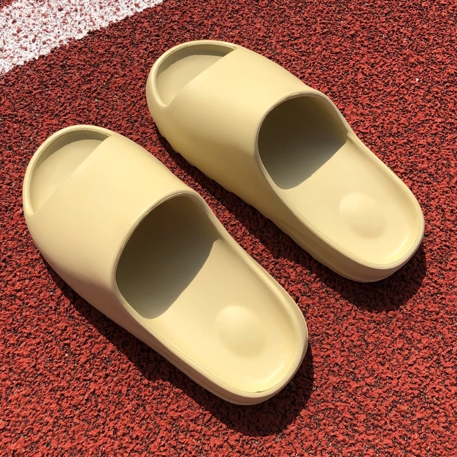 0b6a07ee-c590-45cd-acd5-5bc728ebdc9d Капці No Brand Slide Bone — легкі пінні домашні сланці - Bild 1