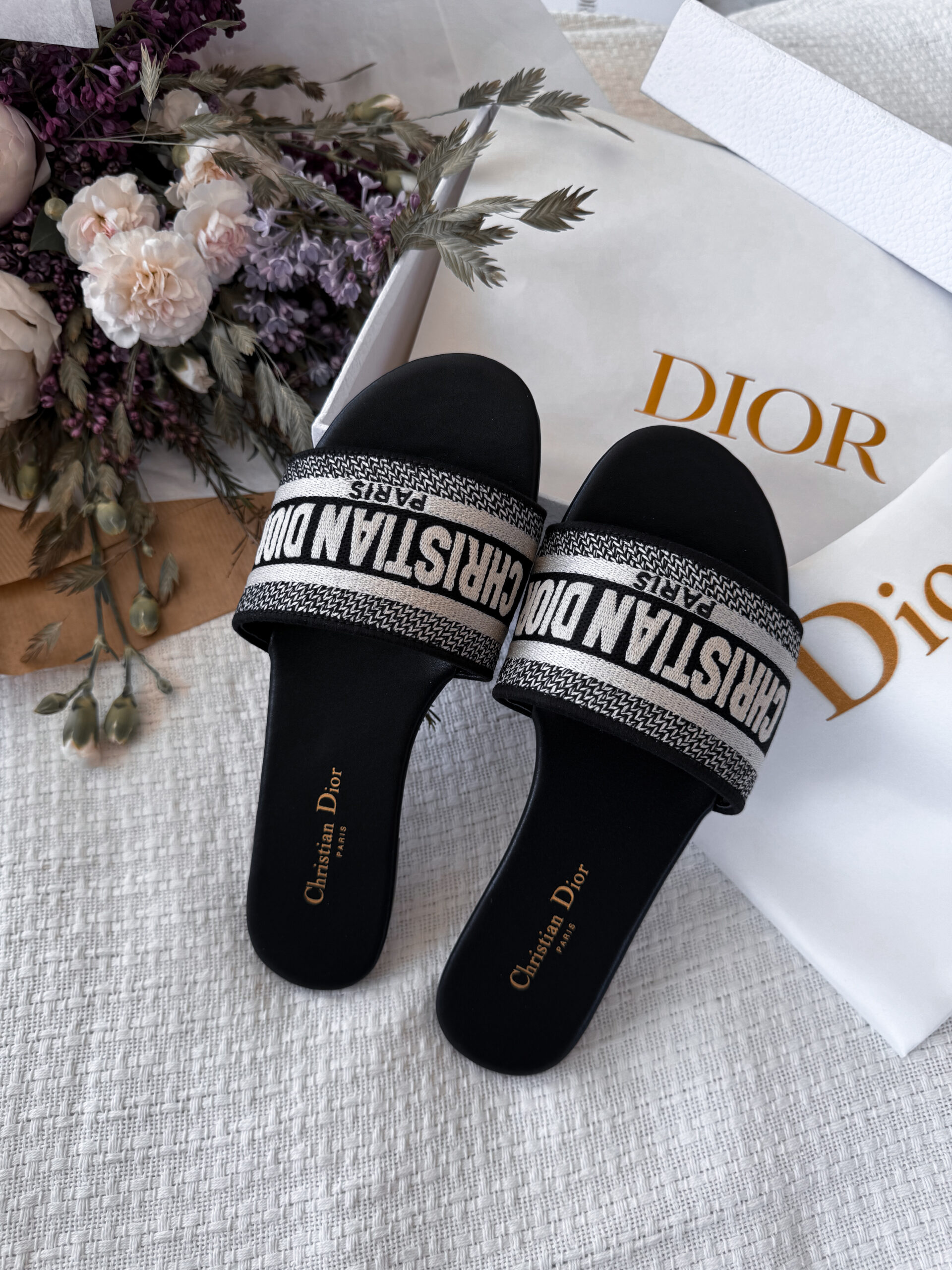 0f7d5e67-16cc-4b3b-9dcc-03fb11d1b285 Капці Cr. Dior Sandal Black — стильні текстильні шкіряні шльопанці — изображение 1