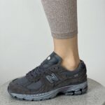 New Balance 2002r Protection Pack Phantom sneakers in pelle scamosciata / mesh-stile e comfort
