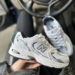 Кросівки 530 White Silver — шкіряні та текстильні, стильні і легкі