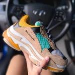 Кросівки Balenciaga замшево-текстильні — стиль та комфорт щодня