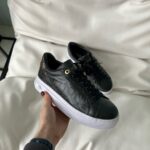 LV Time Out Black / White Sneakers aus echtem Leder für einen stilvollen täglichen Look