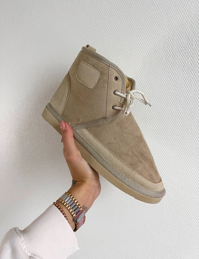 1fc54b9b-d1d4-4182-b210-0703a25fb541 UGG Neumel Gray boty z ekologického materiálu pro každodenní pohodlí - Obrázek 1
