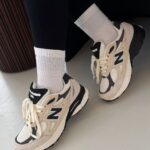 New Balance 990 Beige / Svart skinn og tekstil sneakers-komfort og stil