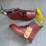 Чоботи Dr.Martens 1460 з натуральної шкіри для стильного образу