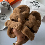 Hermes slippers Teddy Brown pantofle-měkké kožešinové domácí pantofle
