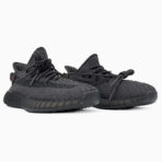 Кросівки Adidas Yeezy V2 Black Reflective — стильні текстильні кросівки - Bild 2