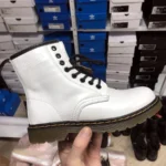 Чоботи Dr. Martens 1460 White з хутром – зимові шкіряні черевики