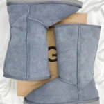 Чоботи UGG Classic Tall II Boot Light Gray з замші – розпродаж