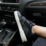 Кеди LV Trainer Black/White шкіряно-замшеві для стильного образу