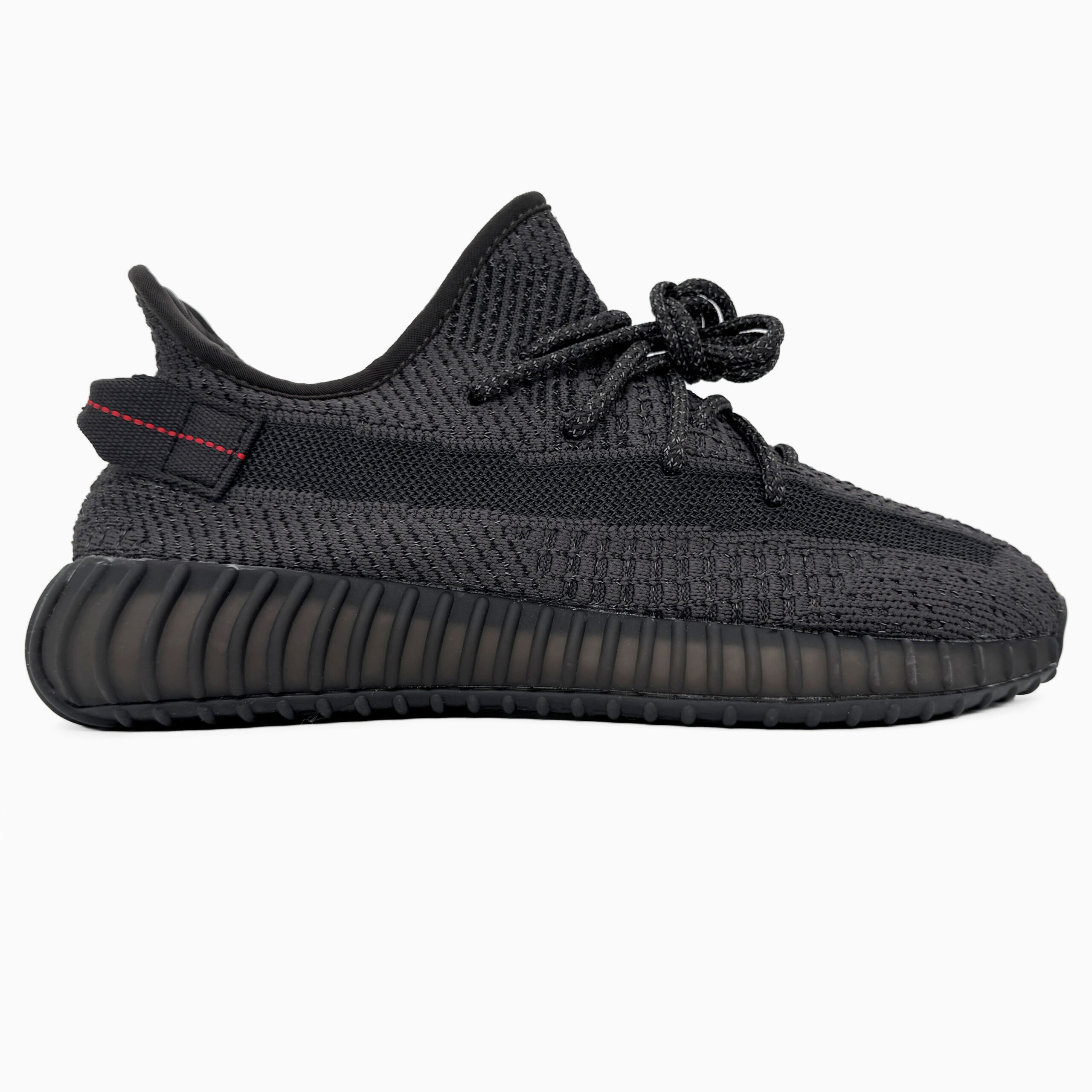 41ab92d7-feb0-4ff4-8765-9b2bacb6dc46 Baskets Adidas Yeezy v2 Black Reflective-baskets Textiles élégantes – Image 1
