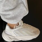 Кросівки Adidas Ozelia White сітчасті для щоденного комфорту