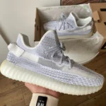 Yeezy Boost 350 v2 Static Reflective - Stil und Komfort