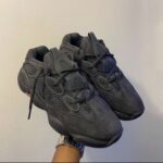 Sneakers 500 Utility Svart suede / mesh - stil og komfort