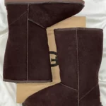 Чоботи UGG Classic Tall II Boot Beige з замші – розпродаж