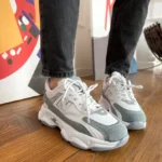 Sneakers New Balance in pelle bianca / grigia da indossare ogni giorno