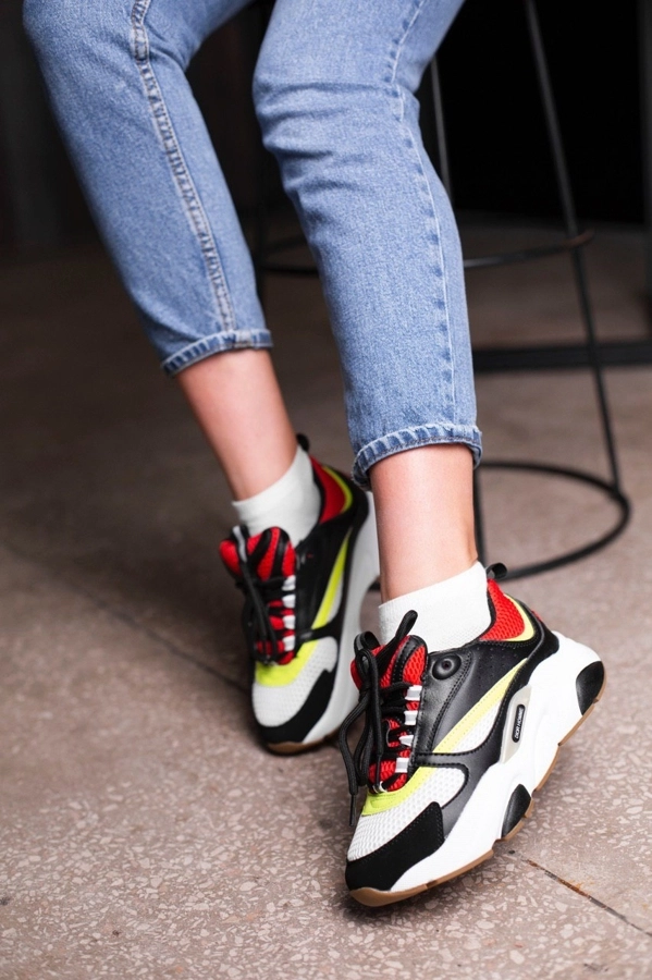 4cf5cb24-d515-4fd1-8299-fad55f111e82 Homme Black kožené / textilní tenisky pro styl a pohodlí - Obrázek 1