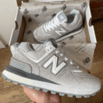 New Balance 574 Legacy Light Grey tossud suede / nahk