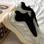 Кросівки 700 Azael No Brand з текстилю та екошкіри — стиль і комфорт