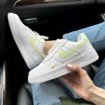 Air Force 1 Swoosh Lime Light Sneakers-Stilvolle lederne Turnschuhe