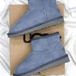 UGG Classic Mini II Boot Shade — жіночі замшеві уггі з овчиною
