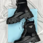 Чоботи Leather Boots Nylon Pouch — жіночі шкіряні з нейлоновою кишенею