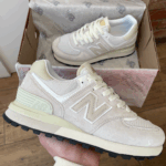 New Balance 574 Legacy beige seemisnahast tossud