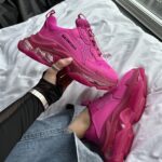 Кросівки Tripl S Clear Sole Pink — стильні шкіряні жіночі кросівки