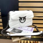 Сумка Pinko — стильна жіноча сумка з екошкіри