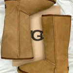 Чоботи UGG Classic Tall II Boot Black з замші – розпродаж