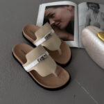 Pantoufles Empire Hermes Apricot-pantoufles en daim pour femmes