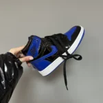 Baskets Air Jordan Retro 1 "Patent Royal Blue" en cuir verni