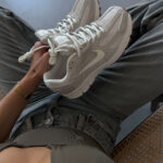 Кросівки Zoom Voomero 5 Cream Beige текстильні для спорту