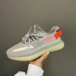 Кросівки YEEZY BOOST 350 “Tail Light” з текстилю та сітки