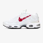 Baskets Nike Air Max plus double Swoosh blanc / rouge-cuir et textile