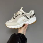 NIKE X JACQUEMUS Light Beige sneakers-stilig skinn og semsket skinn