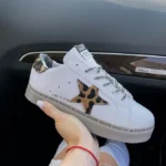 Kedas Golden Goose Fur no dabīgās ādas