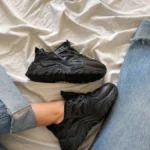 Tossud Ash Black-stiilsed tekstiilist tossud Mustad