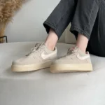 Кеди Air Force Low Beige — стильні чоловічі кеди із замші