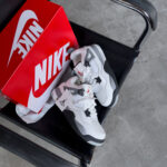 Air Jordan 4 Retro Cement White Grey nahast ja karusnahast tossud