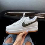 Кеди Air Force 1 Low White/Green — стильні шкіряні чоловічі кеди