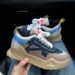 Veja Campo Chromefree tossud - stiilsed ehtsast nahast naiste tossud