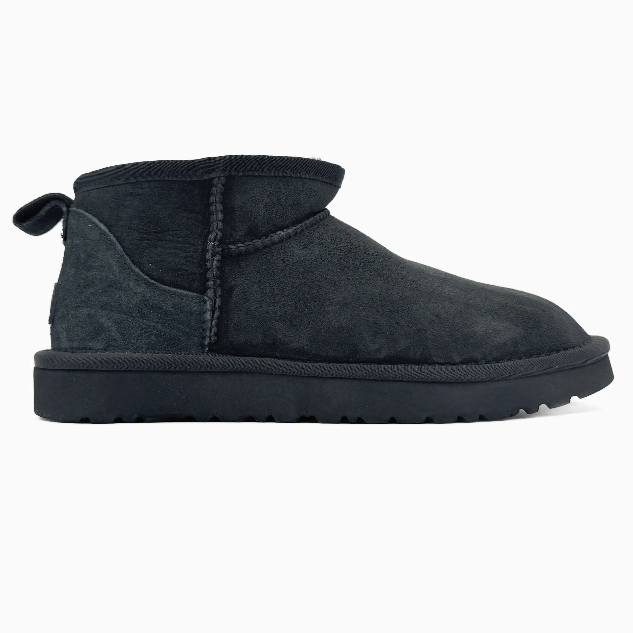 Stivaletti Ugg Classic Ultra Mini In Pelle scamosciata nera con pelliccia-stile e calore - immagine 1