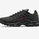 Baskets Nike Tn + Black / University Red-Silver-baskets Textiles et polyuréthane