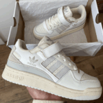 Adidas Forum Low White Beige - chaussures de marque en cuir