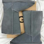 Чоботи UGG Classic Tall II Boot Light Blue з замші – розпродаж