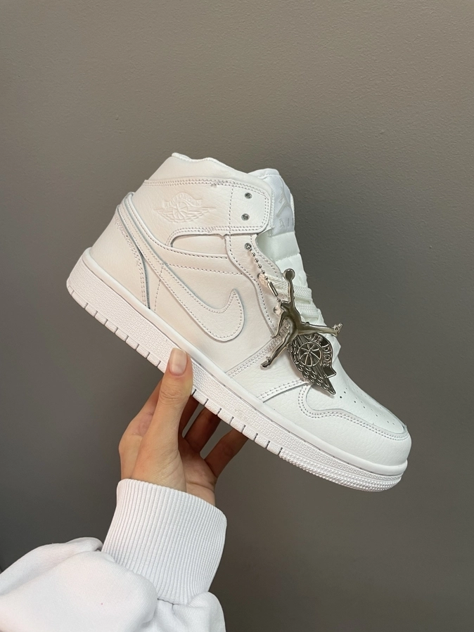 dbb57ab4-131d-483f-a88b-378ab8683a49 Baskets Air Jordan Retro 1 Full White-cuir classique pour homme – Image 1